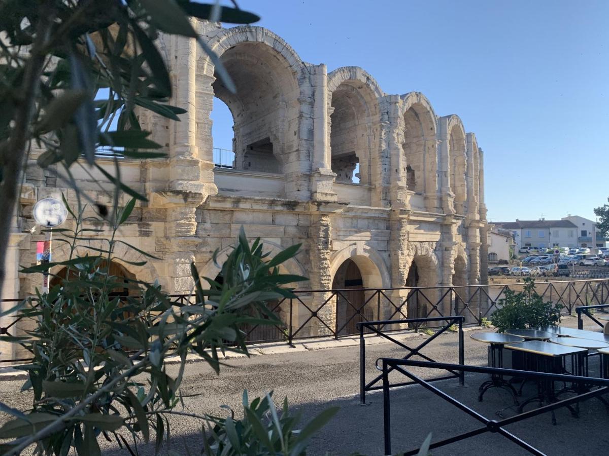 Holiday In Arles: Appartement De L'Amphitheatre 外观 照片